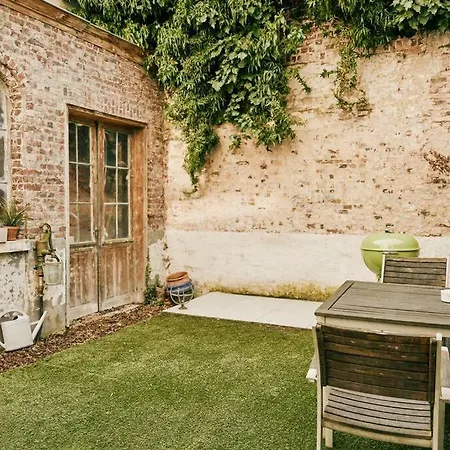 Cozy With Patio By The Water