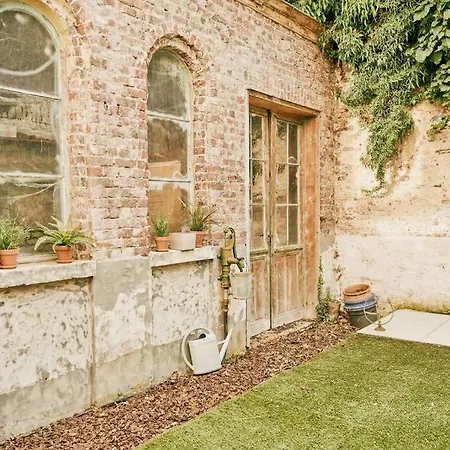 Apartment Cozy With Patio By The Water Ghent